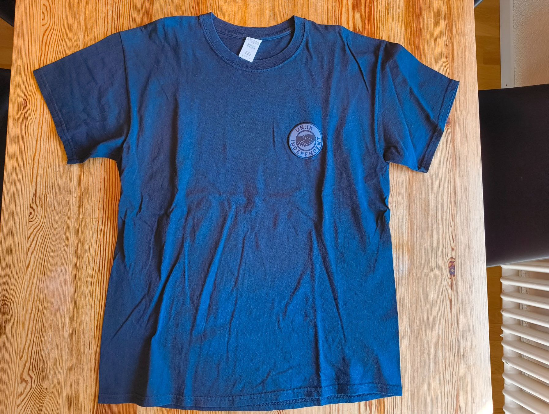 T-Shirts: Schwarzes Oversize T-Shirt – Gebraucht aus Zürich von san_7jn8