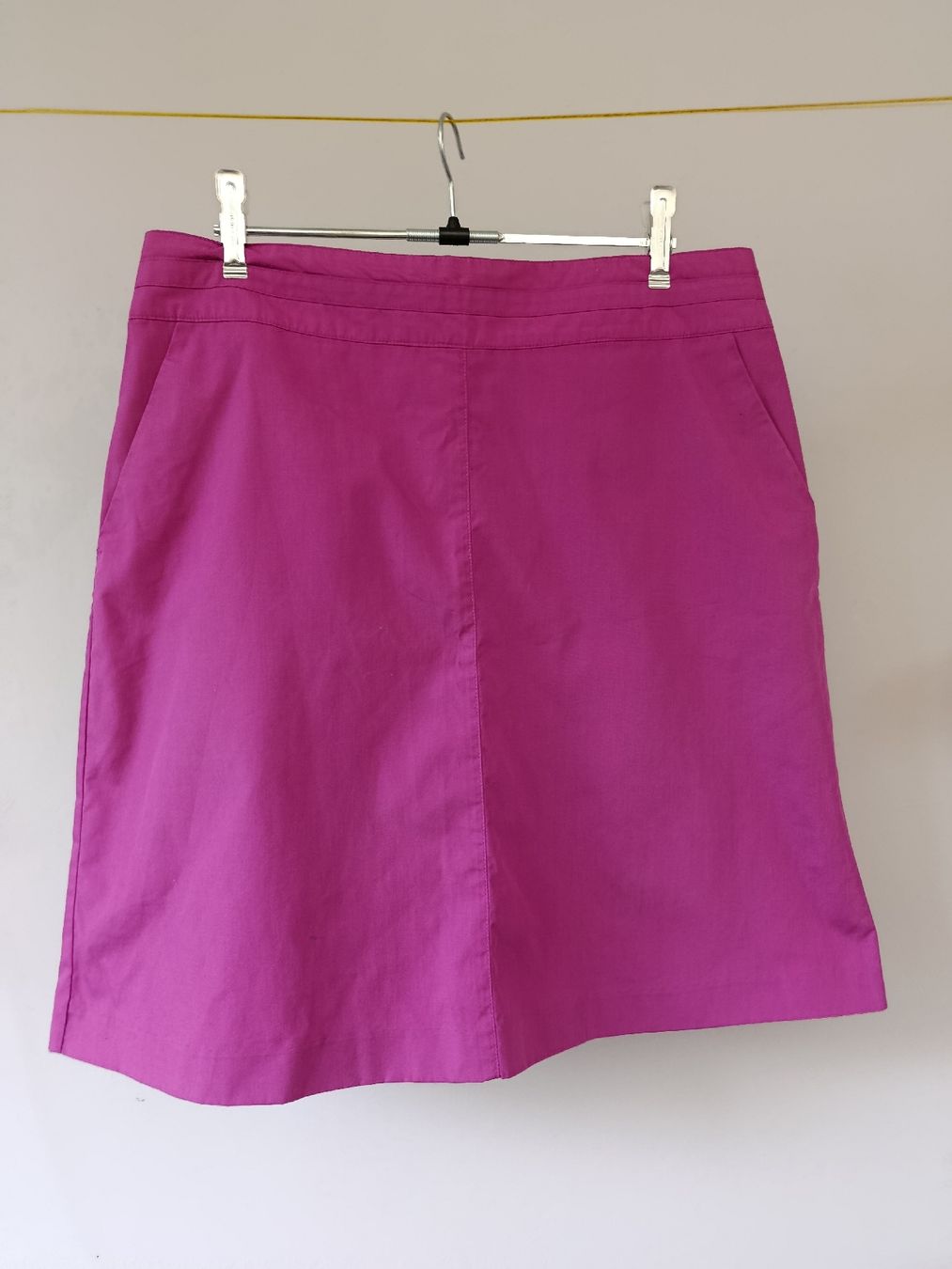 Jupes: pinker Rock, Gr. 40 – D'occasion à Basel par Clay66