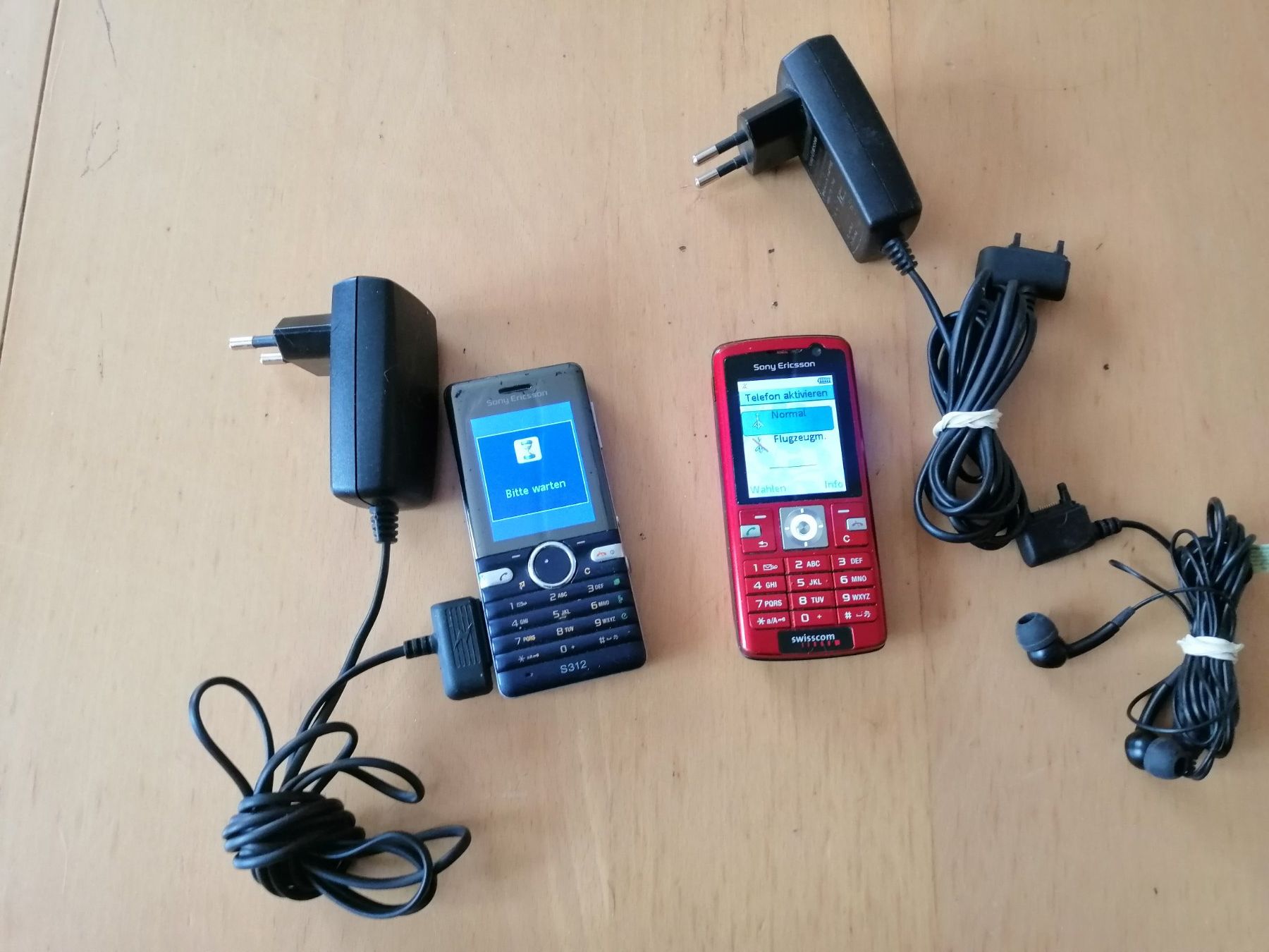 Ericsson Portables: Sony-Ericsson-Handys – D'occasion à Ennenda par Melru
