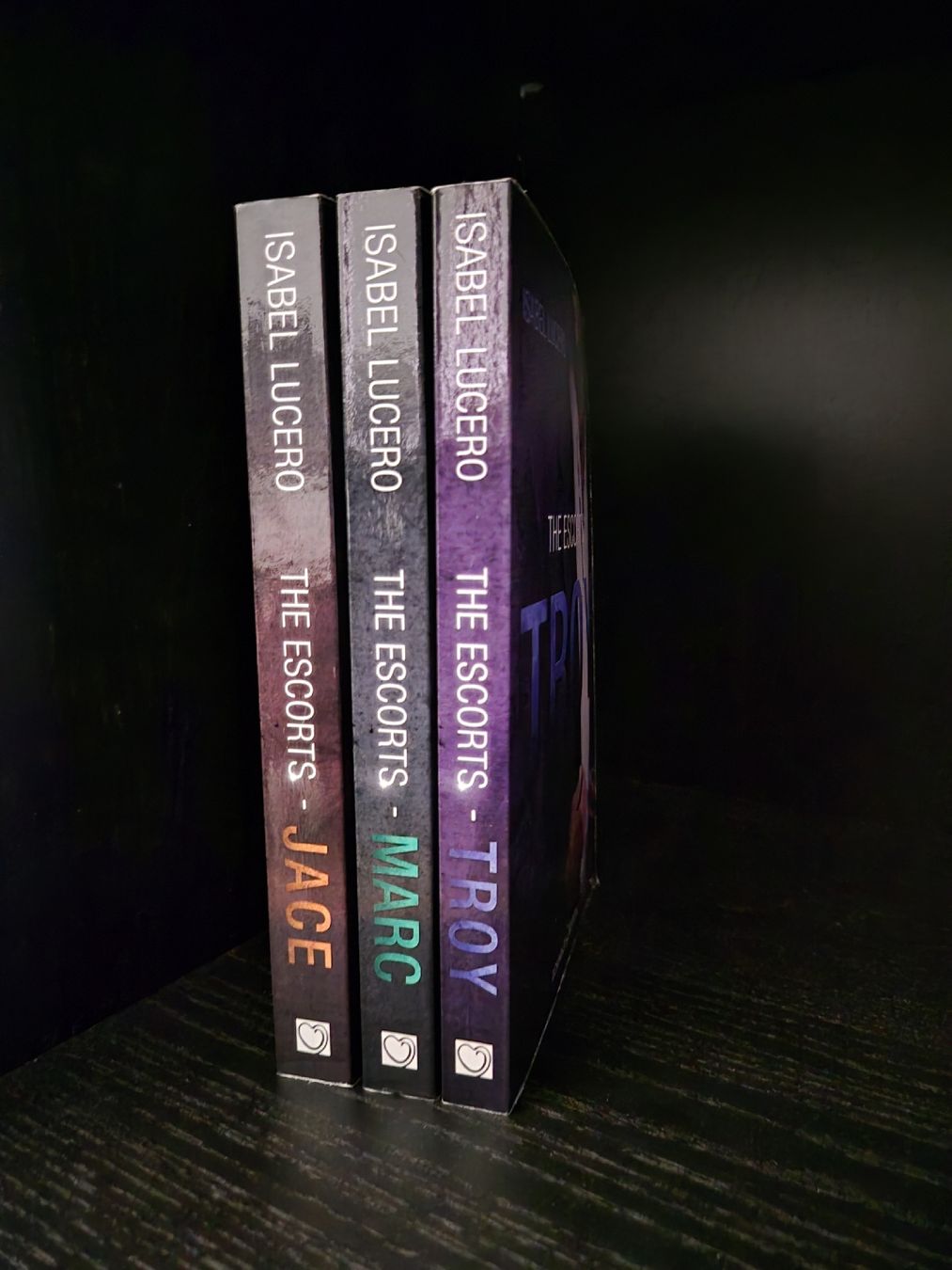 Bücher: The Escorts Roman Reihe – Gebraucht aus Basel von svonscha 2