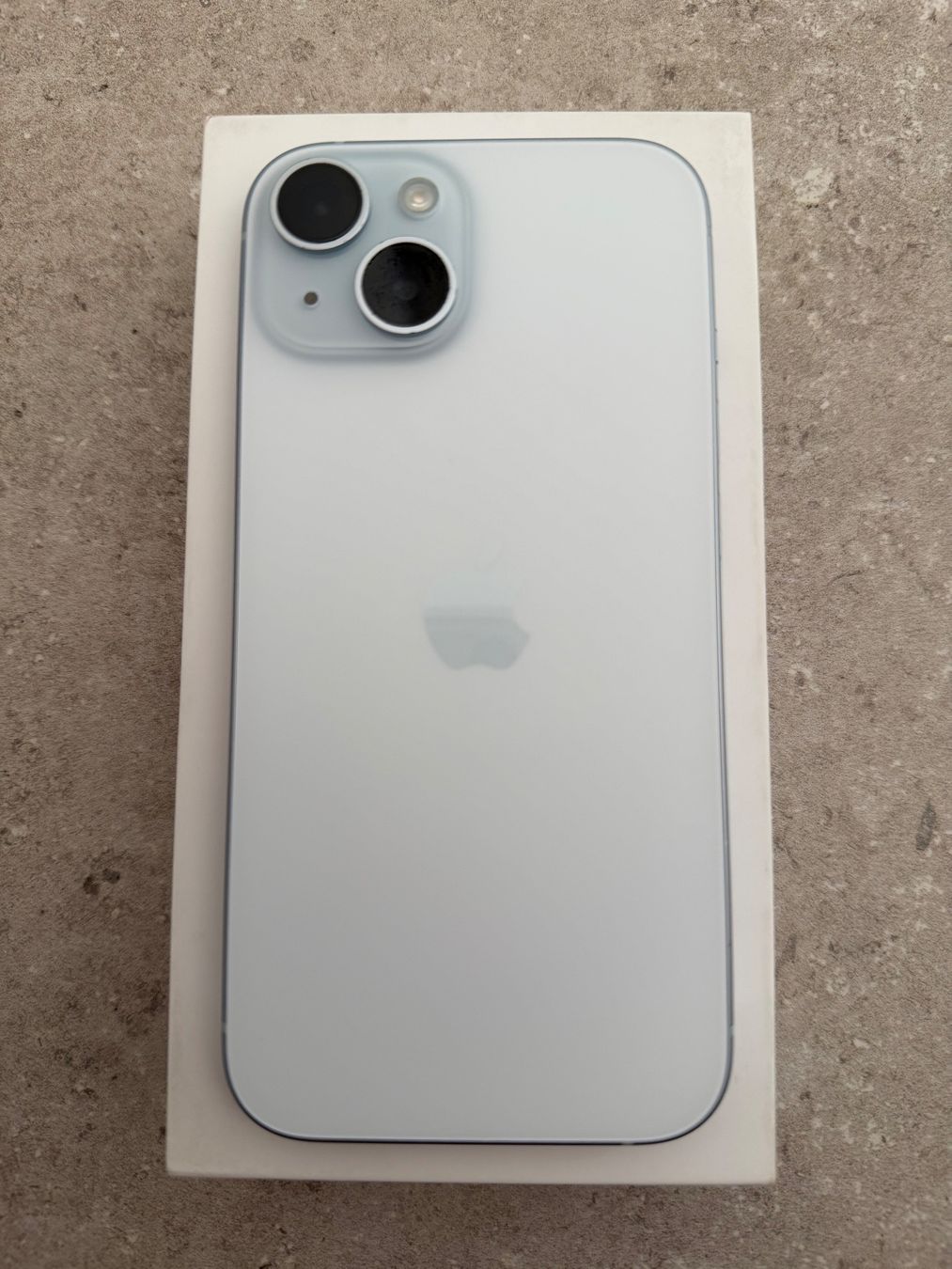 Apple Telefoni cellulari / Smartphones: iPhone 15 Blue 256 GB, ab 1.- – Usato da Giubiasco venduto da GammaRay85