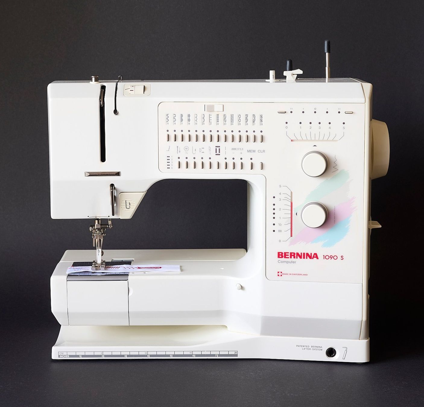 Macchine da cucire: Sehr gepflegter Bernina 1090s Nähcomputer – Usato da Zetzwil venduto da indira60