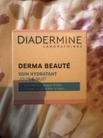 Soin hydratant Diadermine Derma Beauté jour et nuit neuf