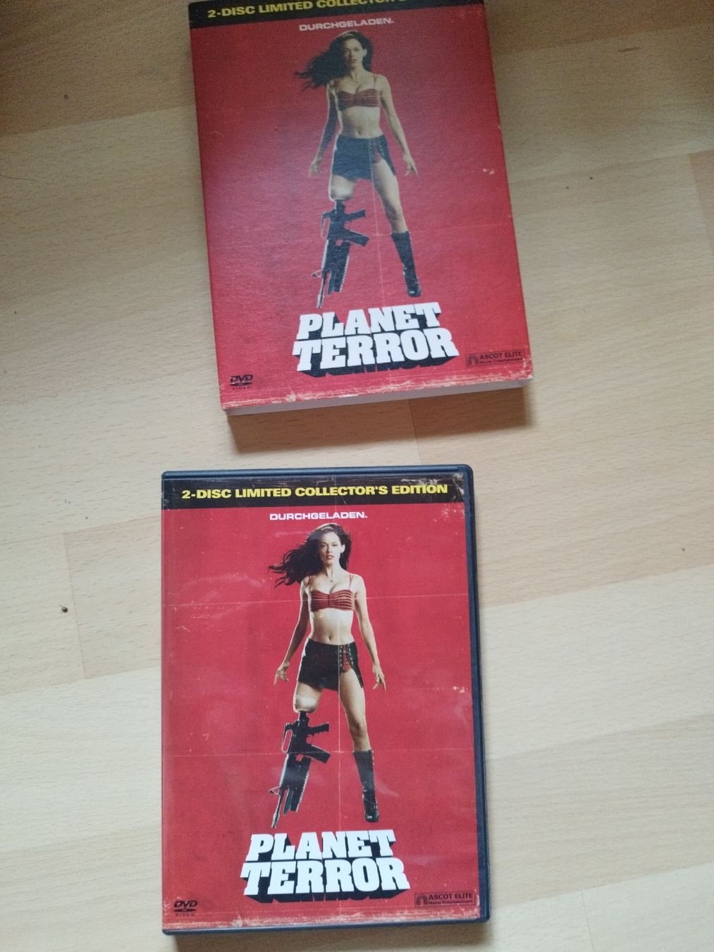 Alle DVDs: Planet Terror 2-Disc Collector's Edition DVD - Rodriguez – Gebraucht aus Rhäzüns von Badihuelsa 2