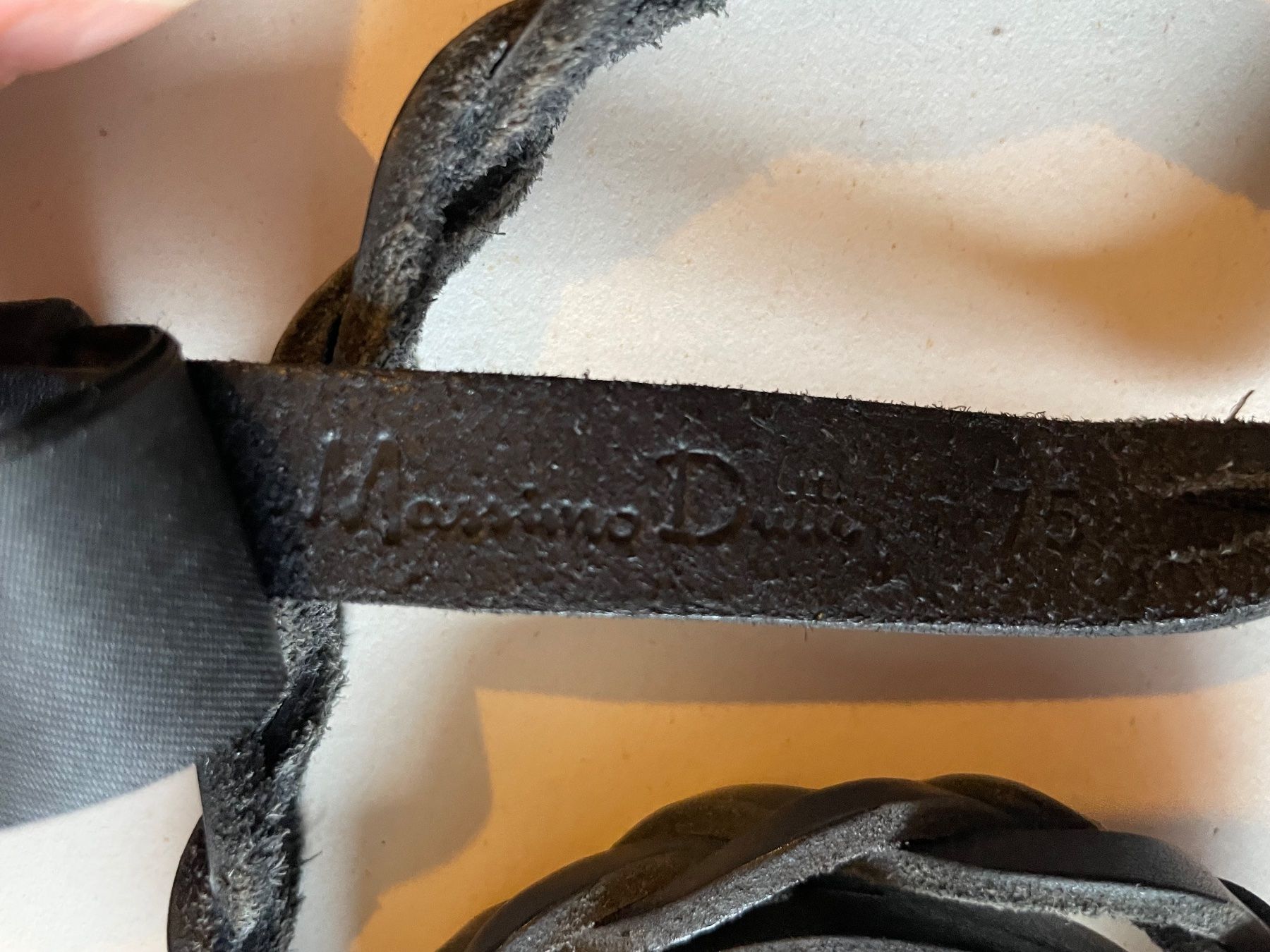 Massimo Dutti Cinture: Massimo Dutti 100% leather navy braided belt with bow size75 – Nuovo (secondo la descrizione) da Embrach venduto da lau_2gtp 1