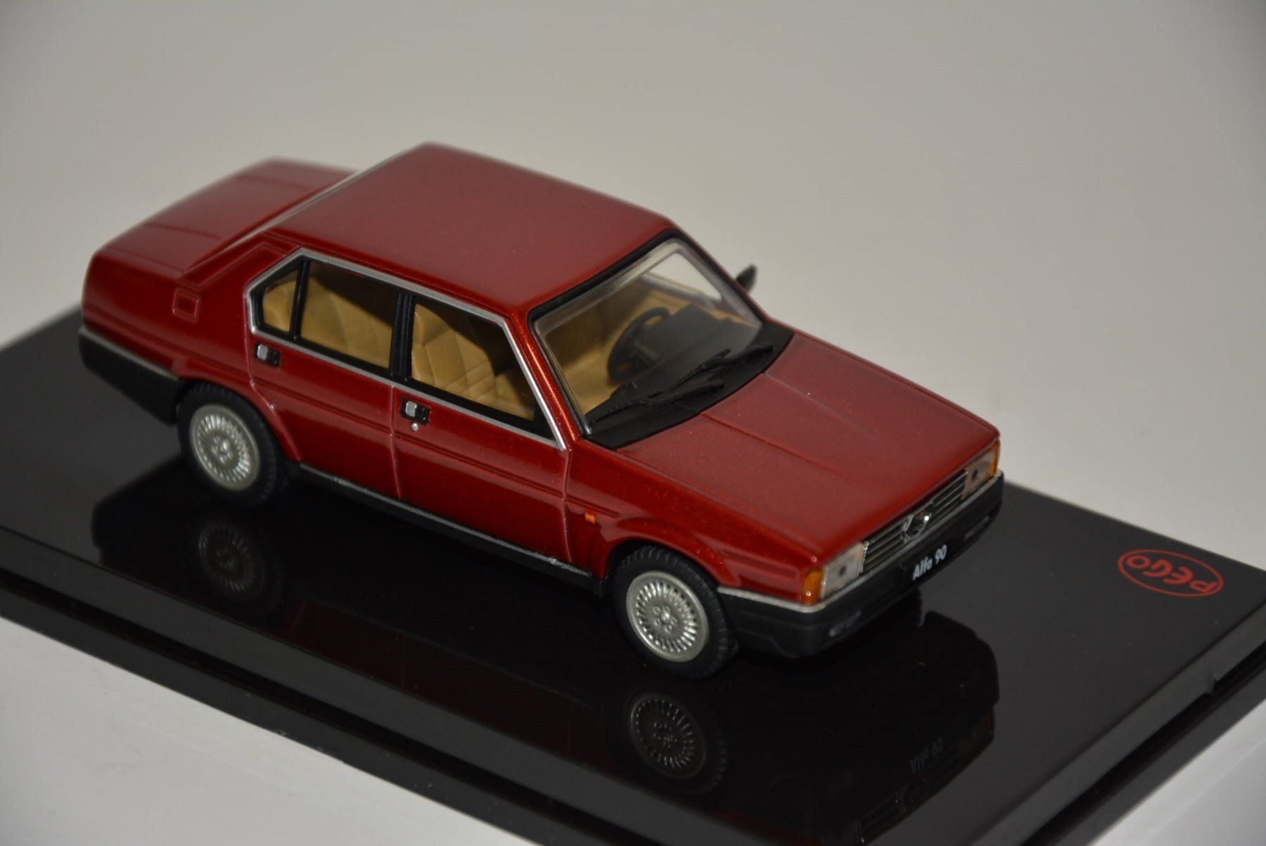 Alfa Romeo Modellini d'auto: Alfa Romeo 90 Super ,  PEGO , 1:43 – Nuovo e nell'imballaggio originale da Goldach venduto da Feivel9 4