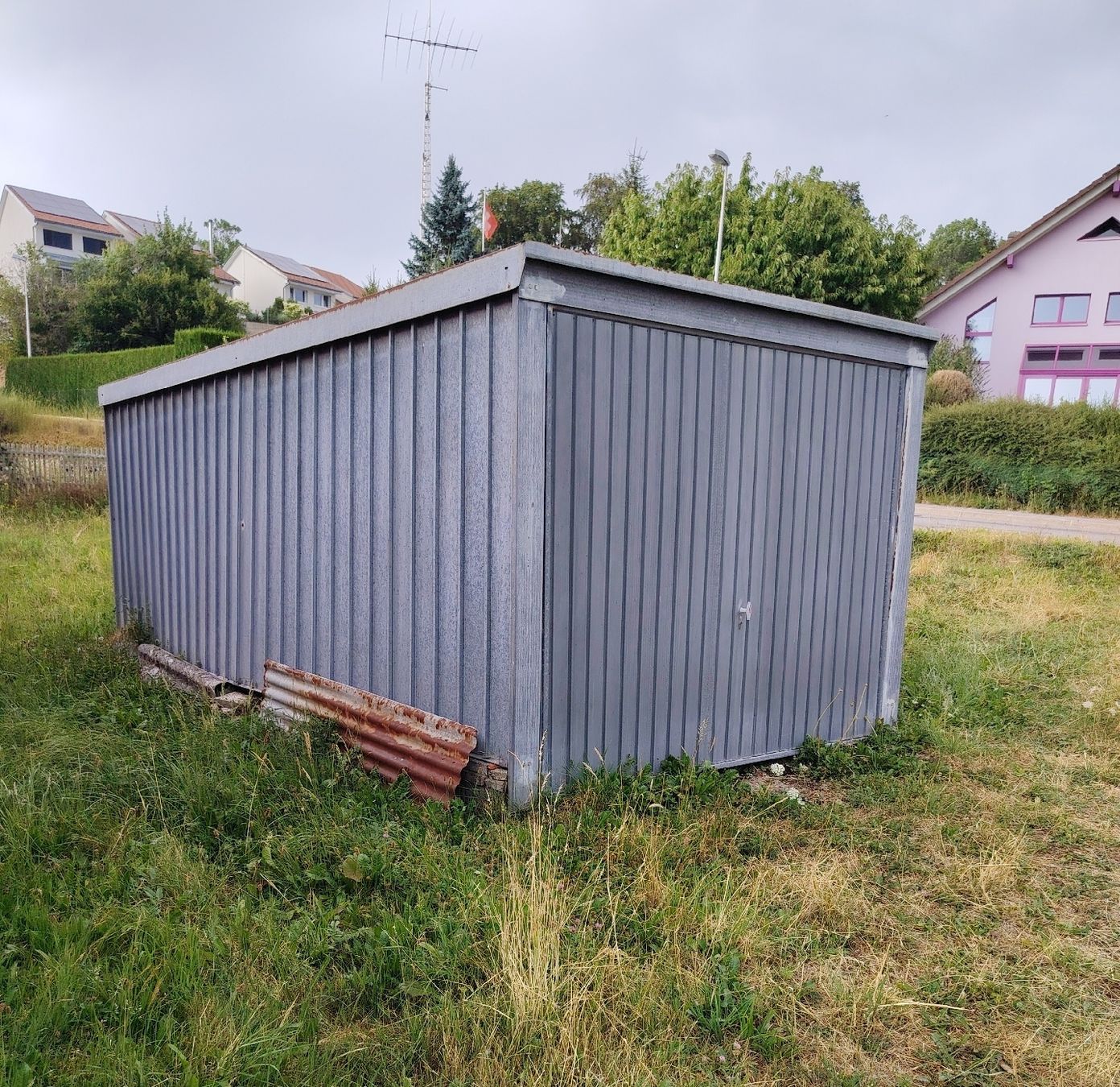 Unterstände: Garage en tole à enlever – Gebraucht aus Porsel von Tip-top-vente