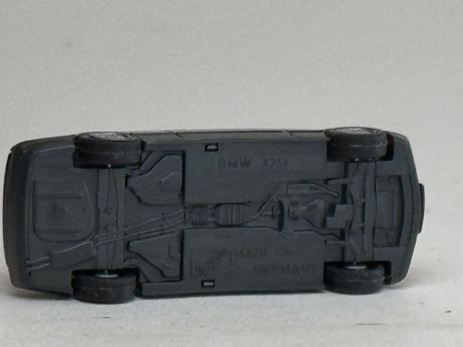 Herpa Modellini d'auto: VE1- Herpa BMW 325 i graumetallic – Usato da Elm venduto da Wikmtz 2