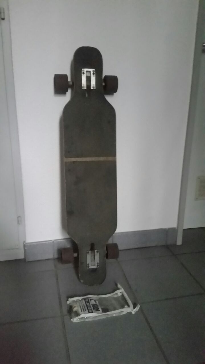 Skateboards: Longboard Skateboard – Gebraucht aus Buttisholz von alex_e30