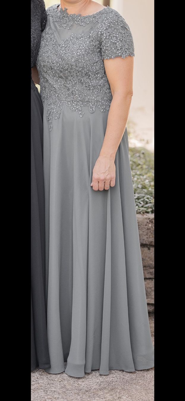 Vestiti: Abendkleid Christian Koehlert – Usato da Neu St.Johann venduto da jaevleja