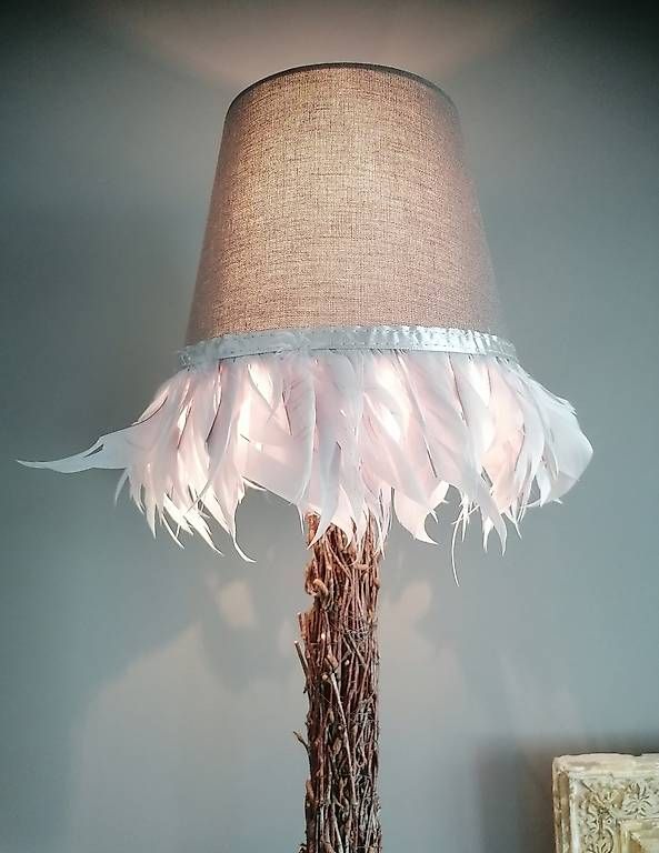 Lampade: Ständerlampe mit Birkenästen und Federschirm – Usato da Wallisellen venduto da Muggeli1970 1