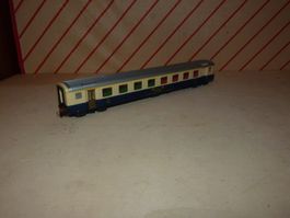 Personenwagen der BLS Roco  Spur H0