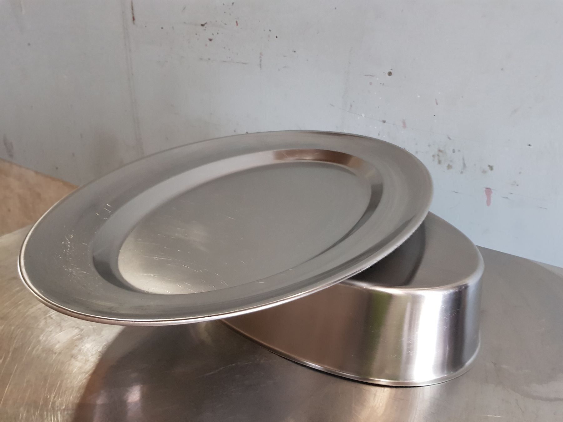 Küchengeräte: Oval Platte mit Deckel #732 – Gebraucht aus Wuppenau von Gastro-Wuppenau 3
