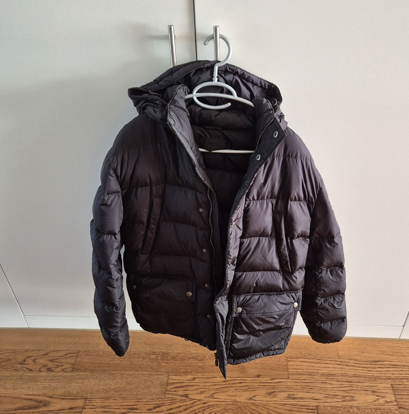 Prada Giacche: Prada Daunenjacke Winterjacke Grösse 48 – Usato da Worb venduto da WatchesAndVinyl 3