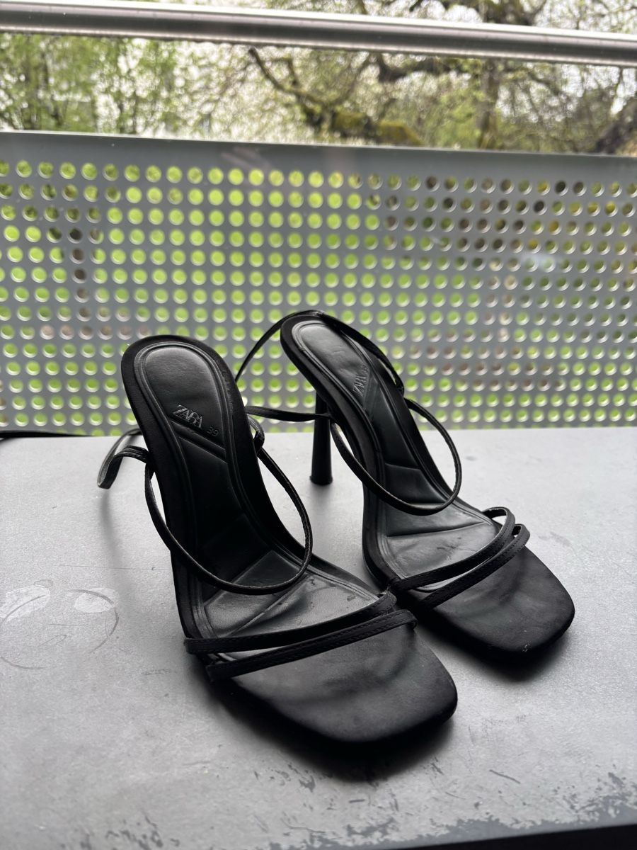 Zara Scarpe da donna: Sandales ouvertes à talons – Usato da Zürich venduto da mps_9cp7