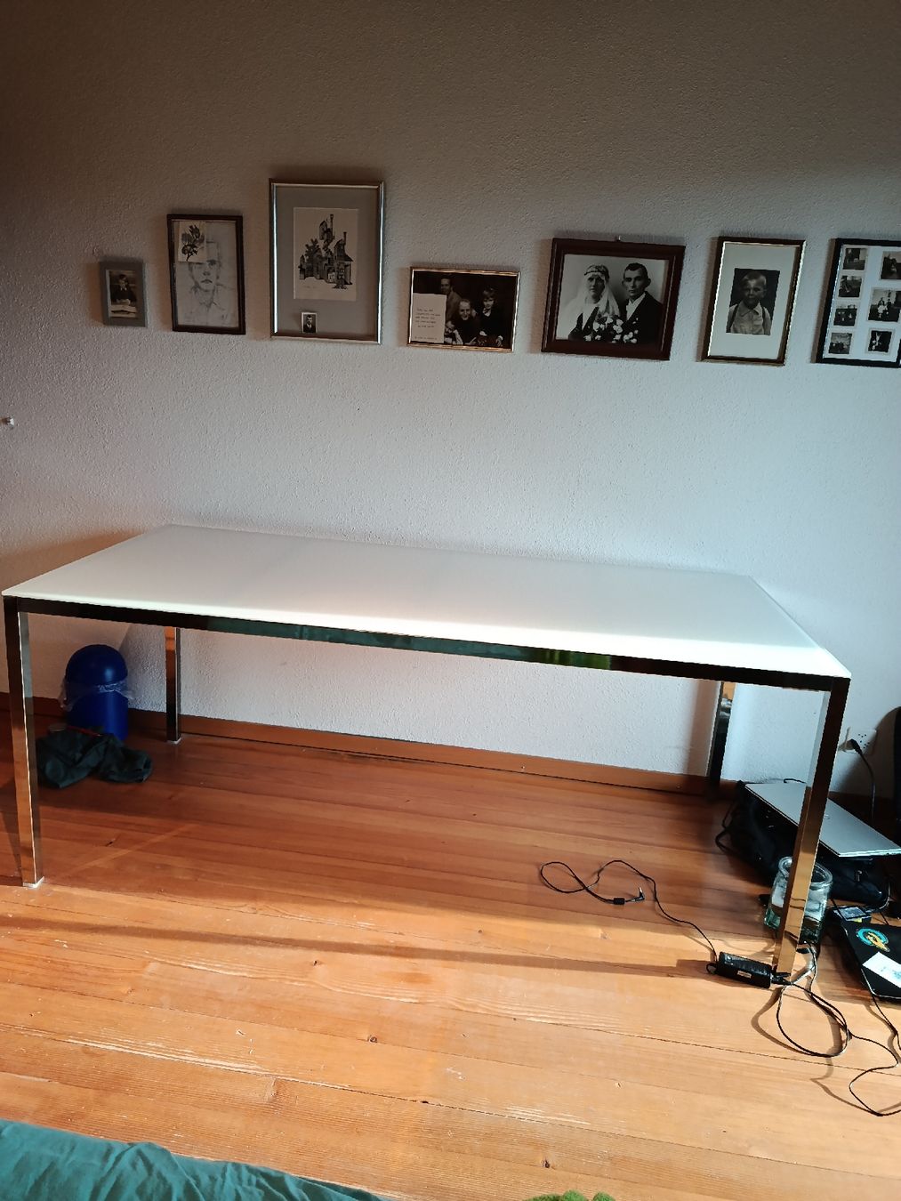 Bureaux: Glass Schreibtisch  – D'occasion à Staufen par leo_d5c7 1