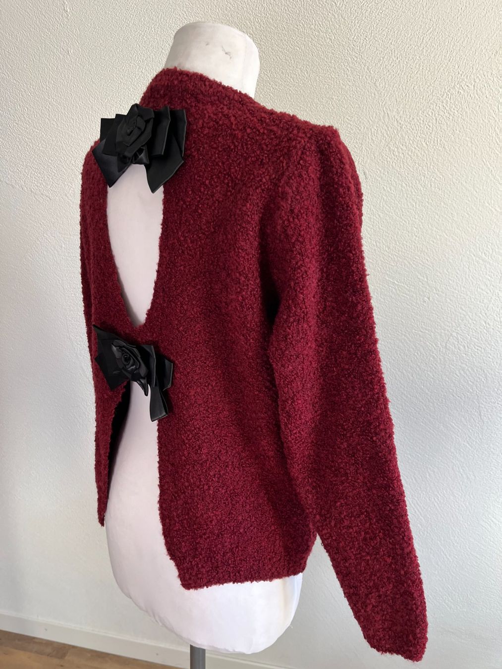 Pulls & Sweat-shirts: Pullover, Gr. M, NEU, NP 59.- – Neuf avec emballage d'origine à Interlaken par Jasmin_Flower