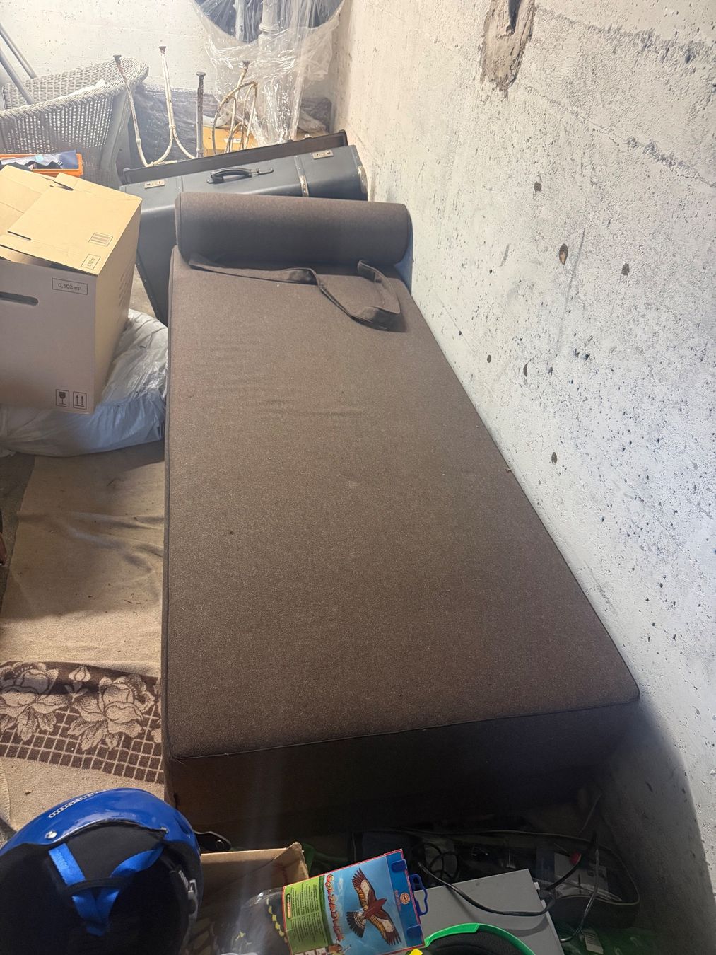 Sofas: Schlafsofa – D'occasion à Niederscherli par ija_y67c 4