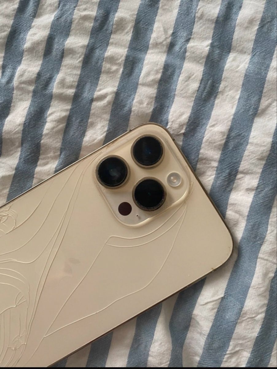 Apple Portables: iPhone 14 Pro Max – D'occasion à Genève par han_7zyx 5