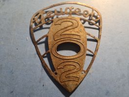 PEUGEOT  202  BADGE  VINTAGE  COLLECTION
