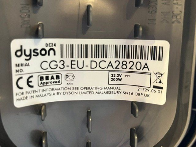 Dyson Aspirateurs & Accessoires: Dyson DC 34 - Handstaubsauger – D'occasion à Adliswil par OurChance 8