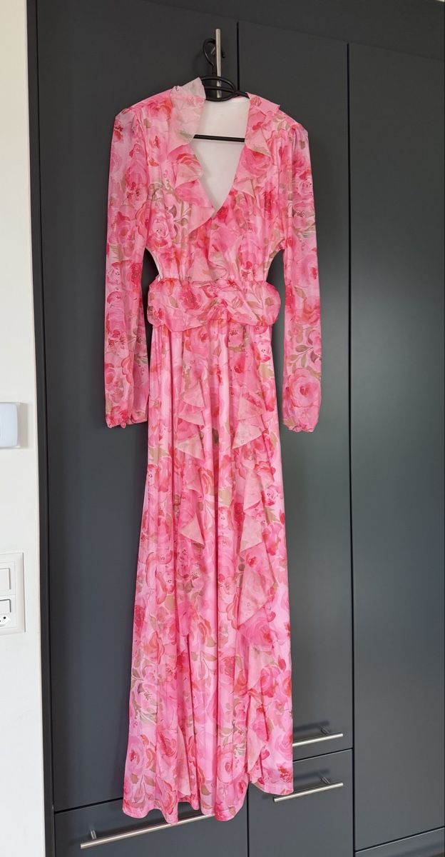 Kleider: Maxi Blumenkleid 🌼🪻🌺🌹🌸 – Neu (gemäss Beschreibung) aus Remetschwil von Ka95 6