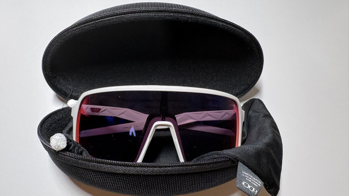 Oakley Occhiali & Lenti: Oakley Sutro – Usato da Pfäffikon ZH venduto da 17nino 1