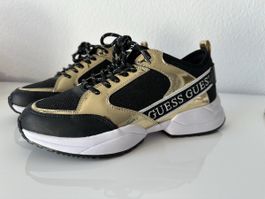 GUESS Sneakers Grösse 41