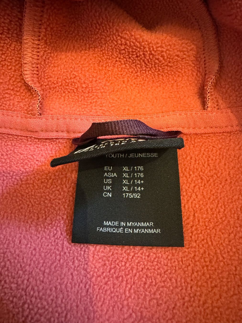Jack Wolfskin Giacche & Cappotti: Jack Wolfskin Kinder Softshelljacke Gr. XL/176 – Usato da Bäriswil BE venduto da salatissimo 2