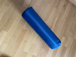selbstaufblasbare Matte