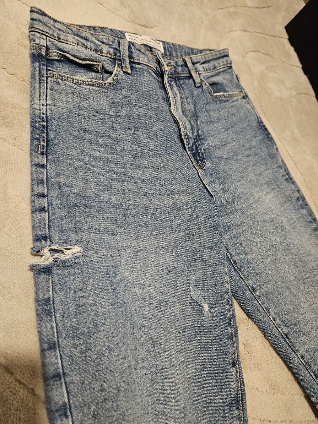 Stradivarius Jeans: Stradivarius Jeans/Mom Slim/Gr 38 – Usato da Baar venduto da BlackCat_13