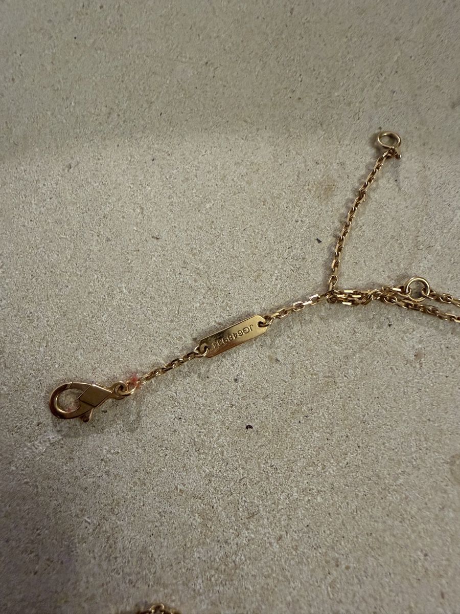 Van Cleef Colliers: Van Cleef & Arpels, Alhambra Rosegold – Neuf (Voir description) à Fahrweid par jelena.pavlovic 4
