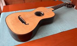 GUITARE DE SALON, Edition spéciale, rare!