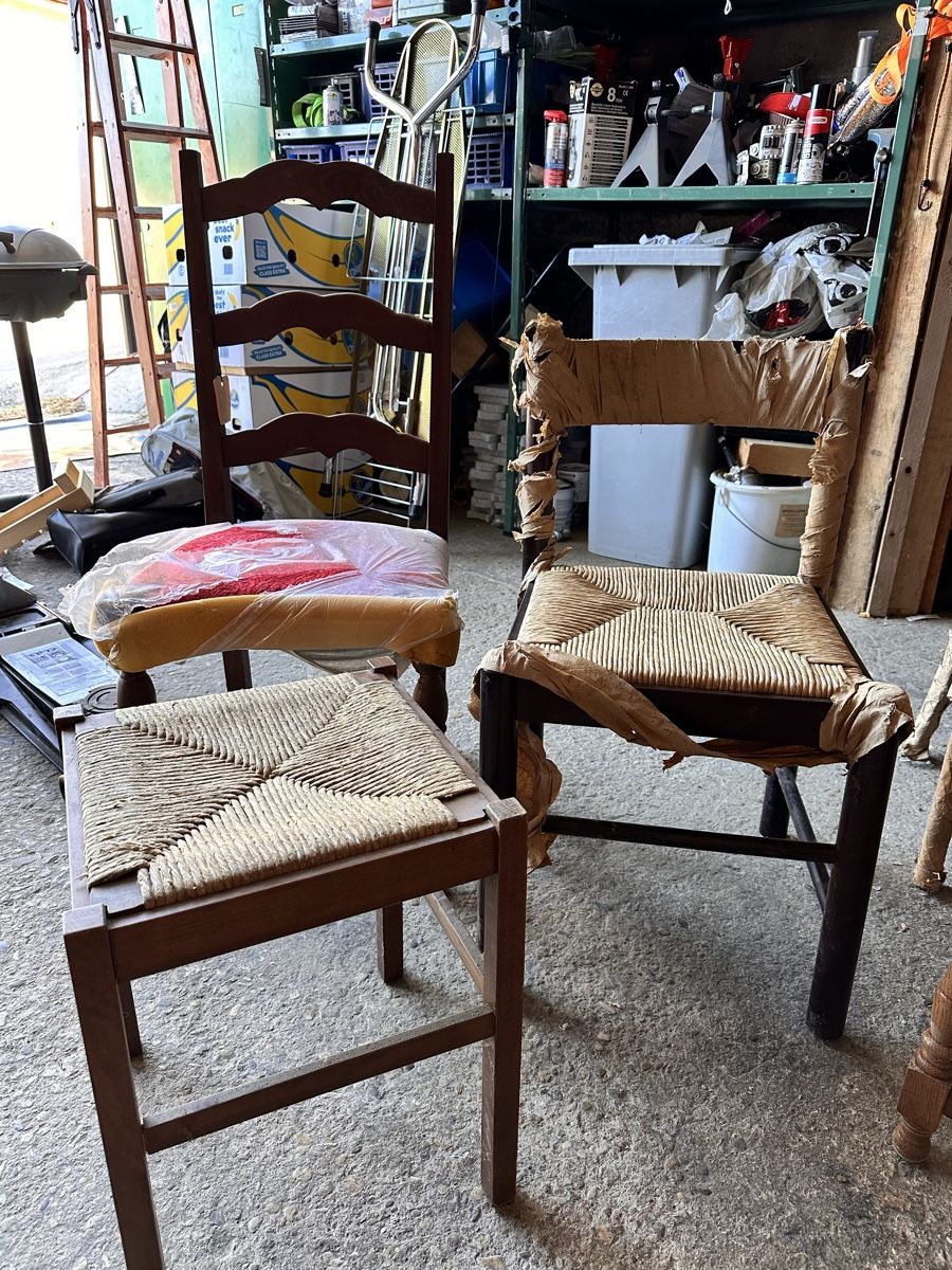 Sedie: Lot de chaises vintages  – Usato da Yvonand venduto da spiffy1429 2