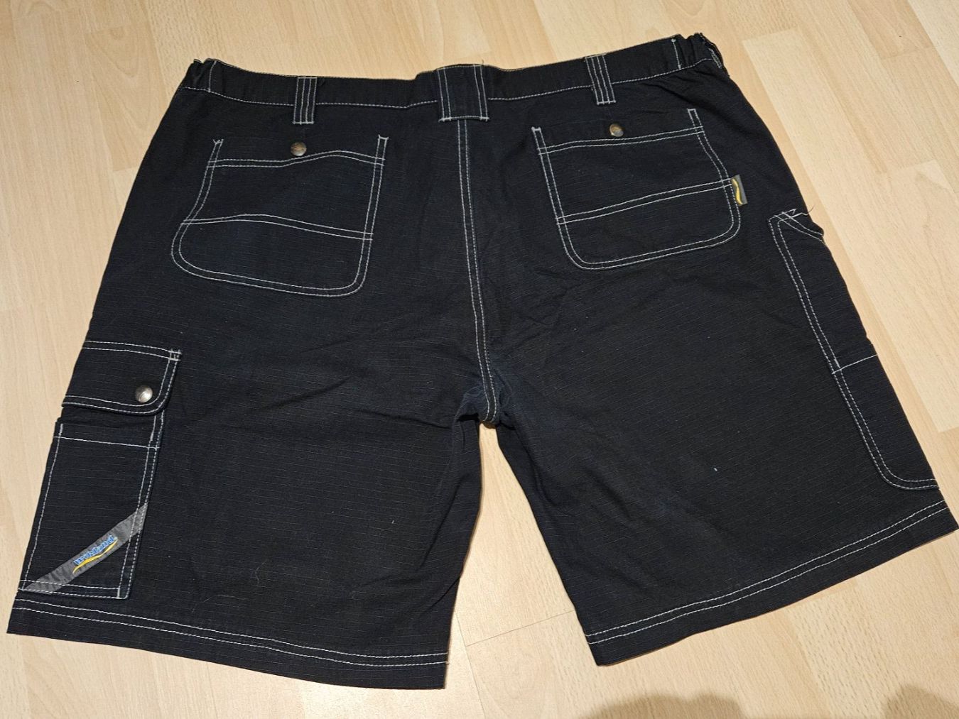 Wikland Hosen: Kurze Hose, schwarz, Grösse 56, Shorts – Gebraucht aus Jona von ASMARADO 1