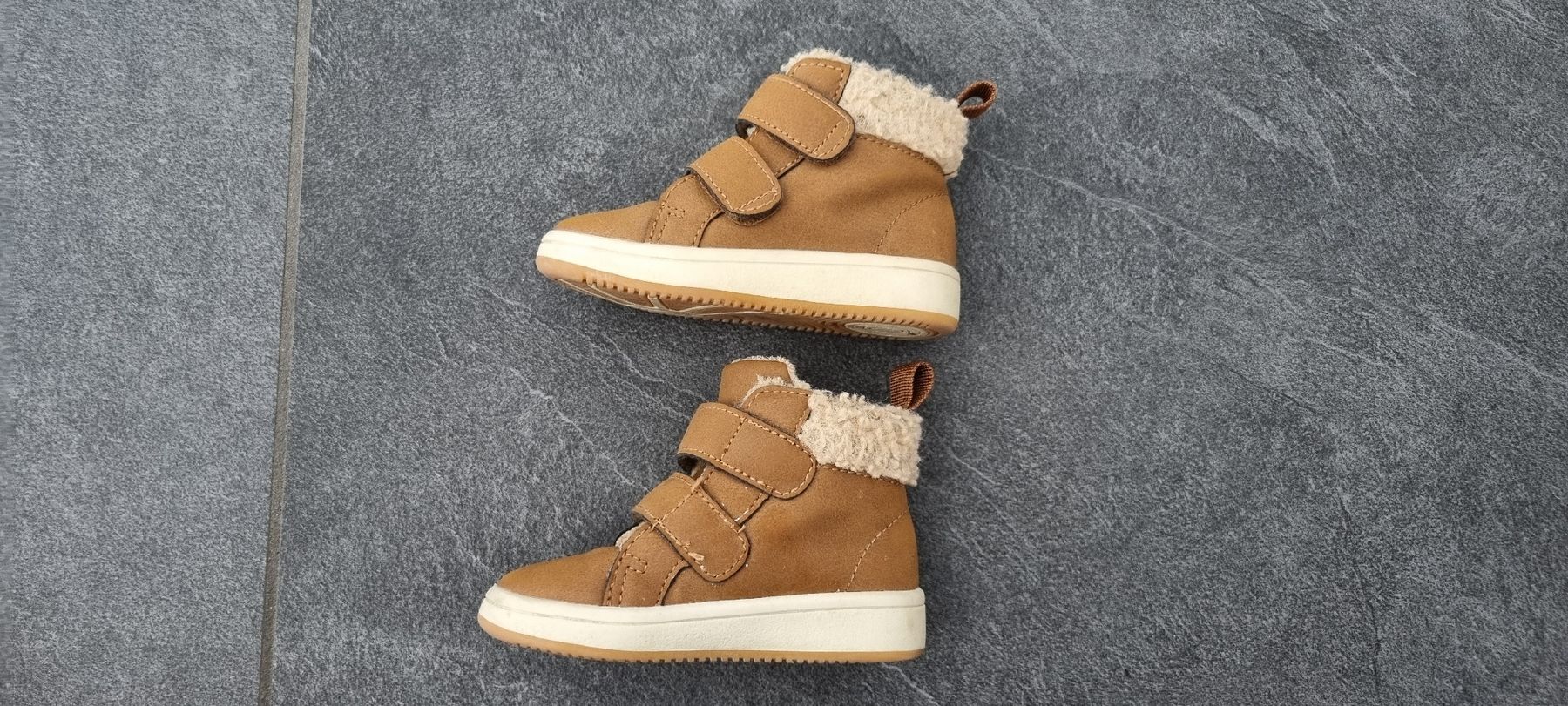 Scarpe per ragazzi: Winterschuhe Grösse 18 – Usato da Birmensdorf ZH venduto da borstenking 2