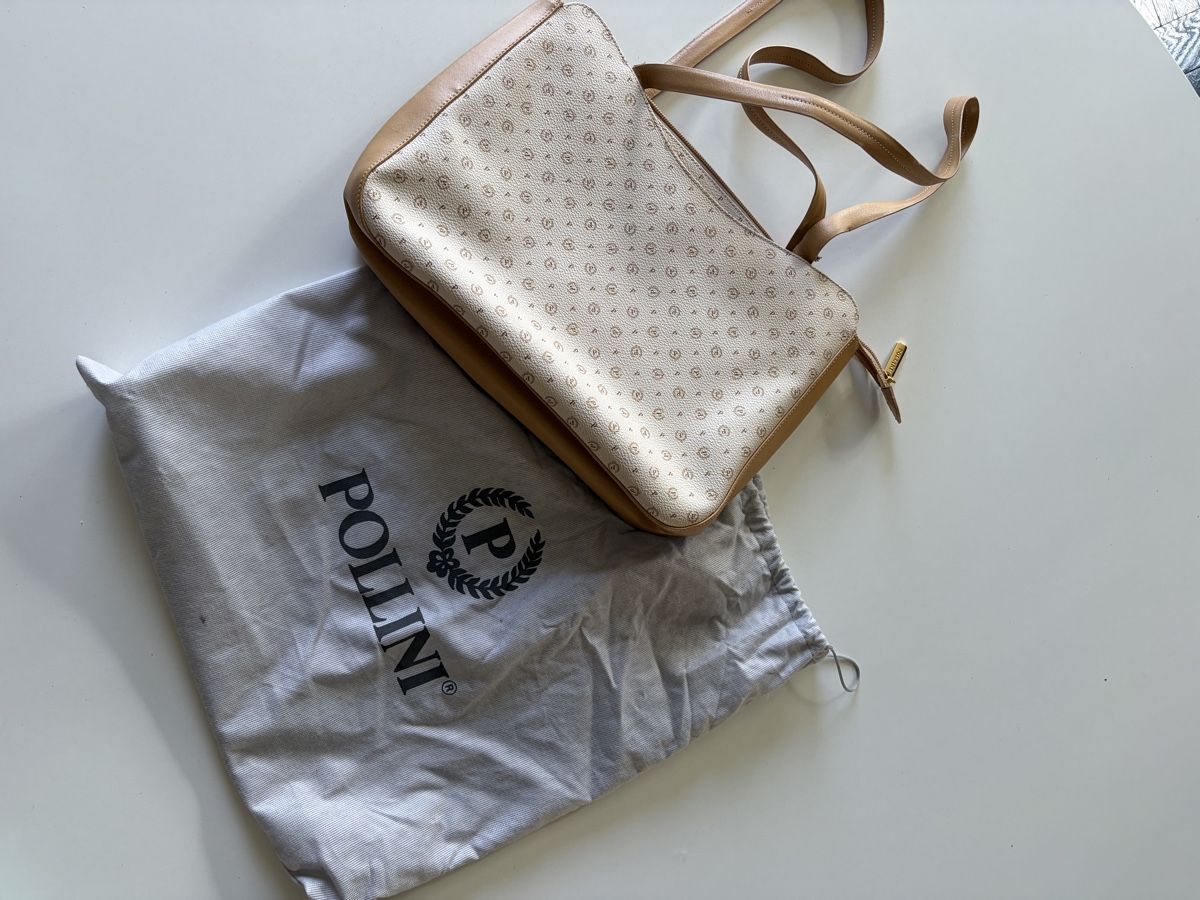 Sacs femmes: Schultertasche Pollini Monogramm - Gute Zusta – D'occasion à Zürich par manueldnl 3