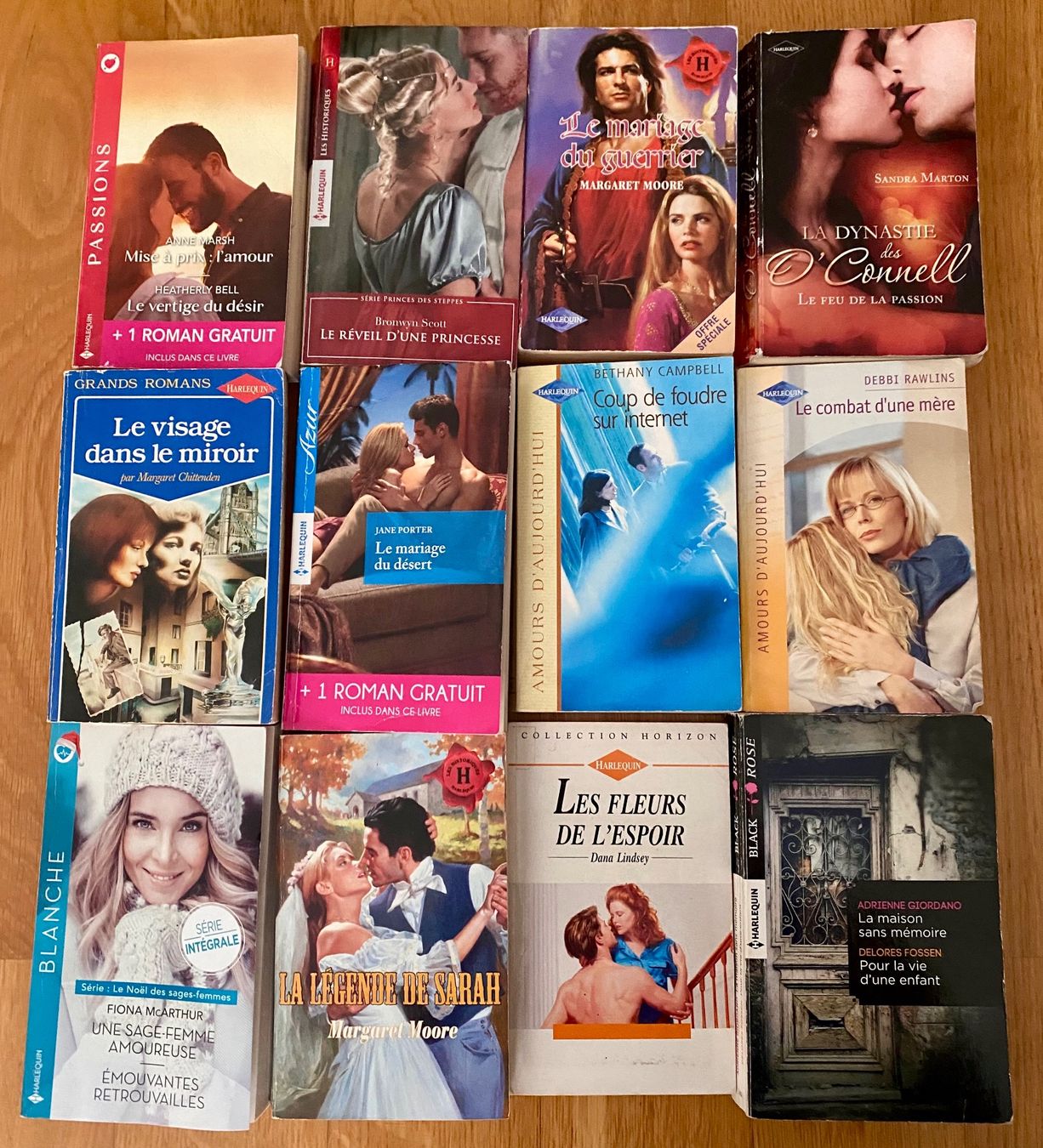 Libri: Lot de 12 romans Harlequin – Usato da Lausanne venduto da Vracorama