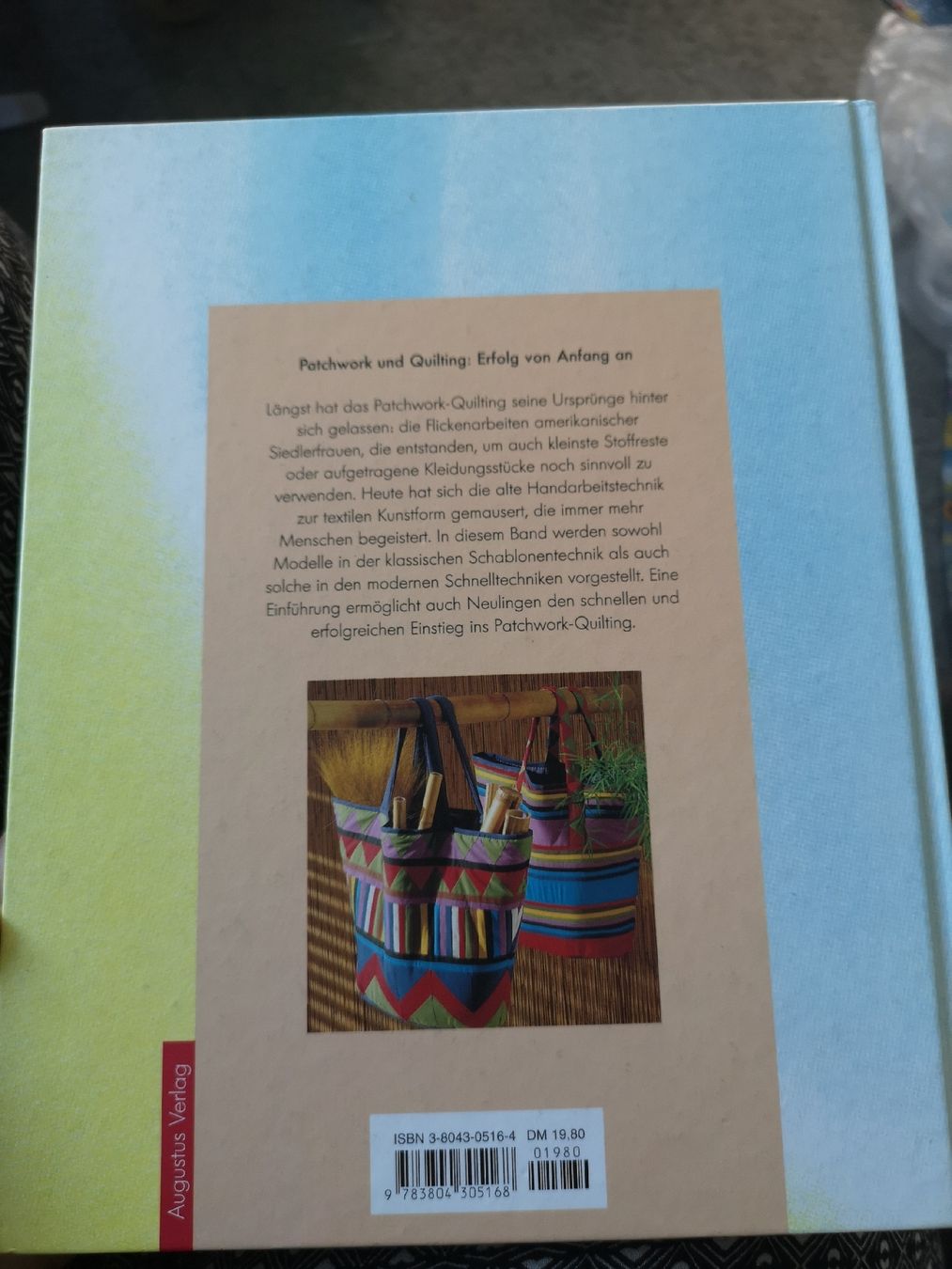 Libri: Patchwork & Quilting von Burda Praxis – Usato da Aarwangen venduto da Byv7 1