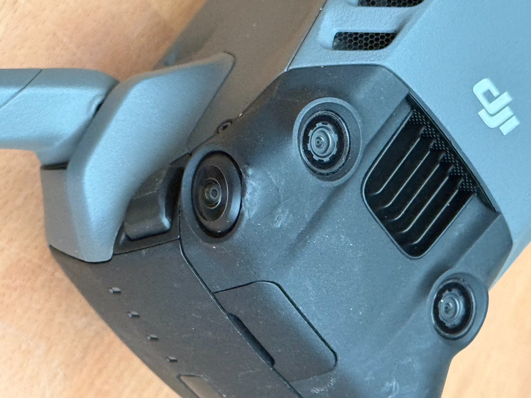 DJI Videocamere: DJI Mavic 3 Cine – Usato da Zürich venduto da Midpoint 4