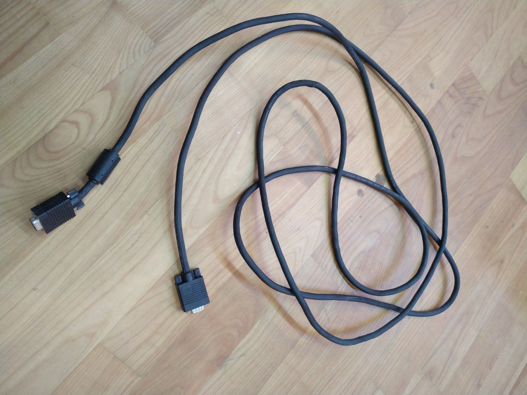 Cavi: 4 m AWM 2919 Low Voltage Computer Kabel – Usato da Dierikon venduto da tasticfantastic