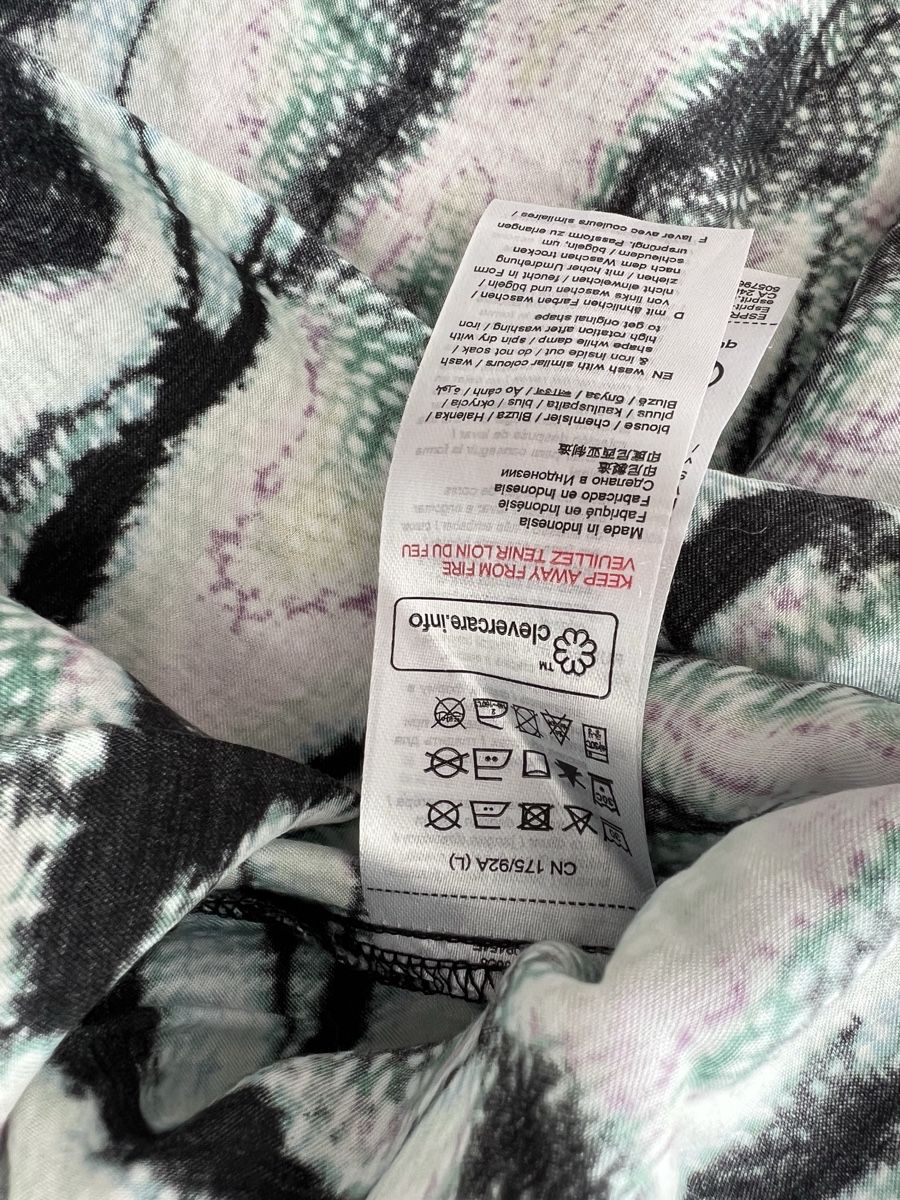 Esprit Camicette: Bluse mit attraktivem Muster, Esprit, Gr. L – Usato da Meierskappel venduto da schoene_dinge 1