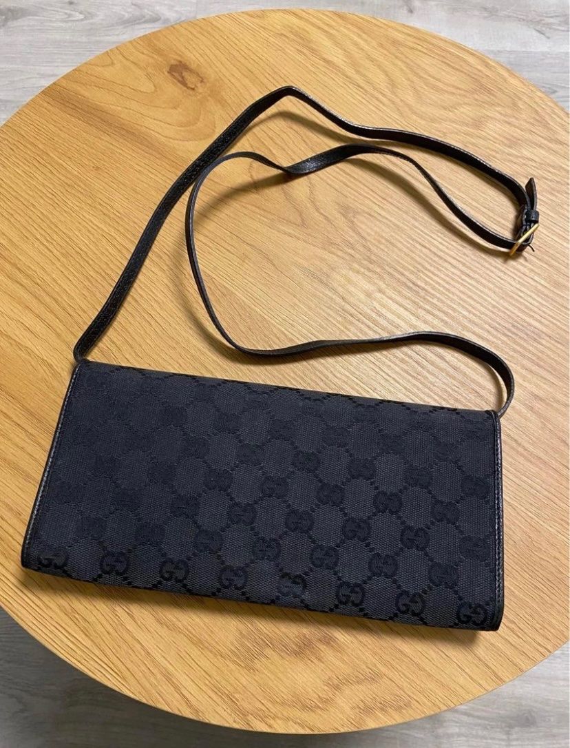 Borse da donna: Sac GUCCI Monogram Bamboo Bar Clutch – Usato da Montreux venduto da Perledor 3