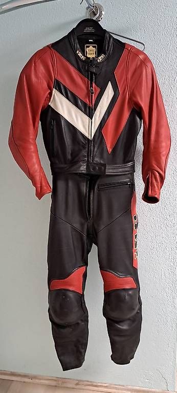 Completi & Tailleur: Damen Motorradkombi – Usato da Mettau venduto da kar_6xyn