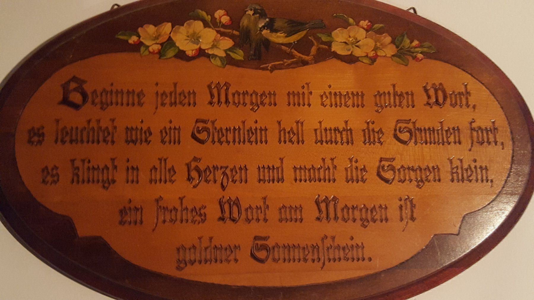 Ecriteaux: Antikes Spruchschild mit Hausspruch – D'occasion à Remetschwil par Privatflohmi