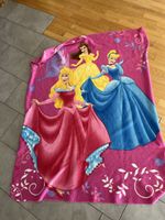 Kuscheldecke mit Disney Prinzessinnen