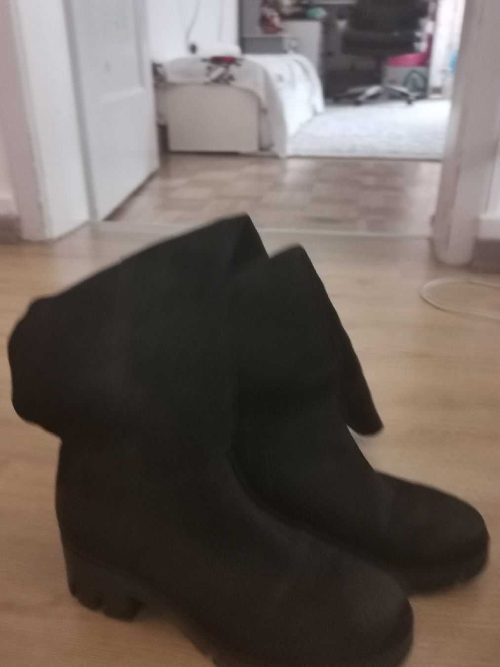 Scarpe da donna: Bottes noires élégantes taille 38 – Usato da Biel/Bienne venduto da Edi5Roli3 5