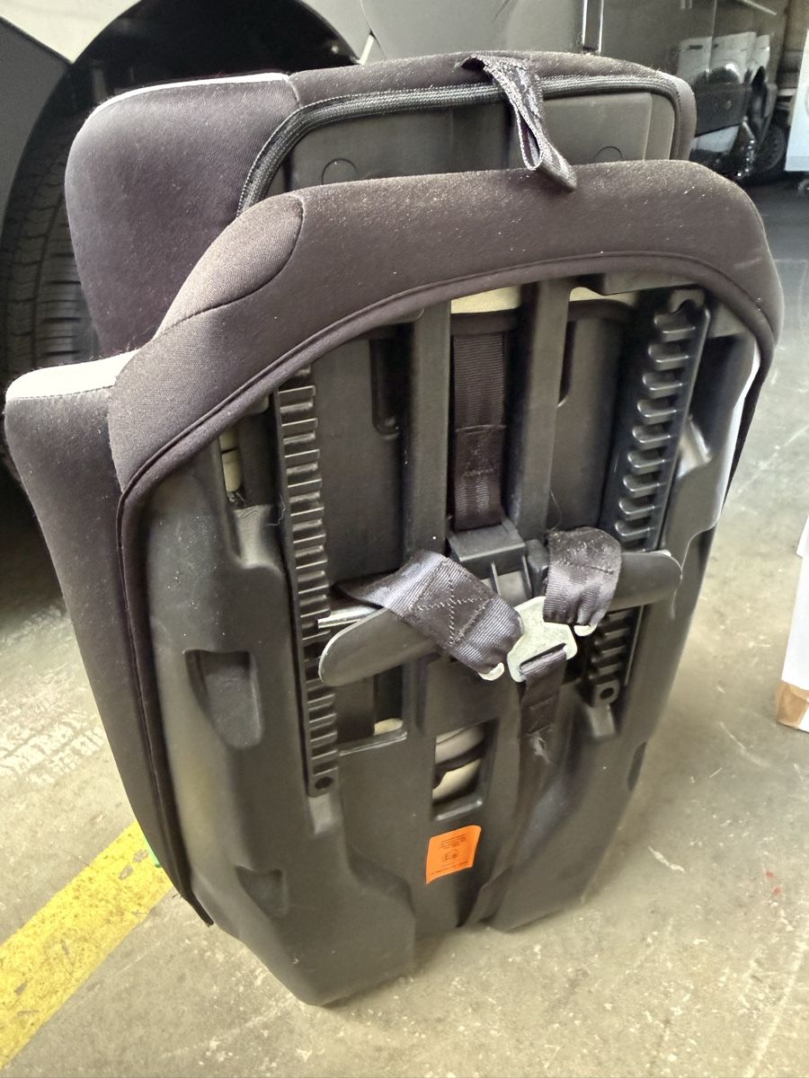 Gonser Seggiolini per auto: Kindersitz – Usato da Allschwil venduto da vjl_7p6r 2