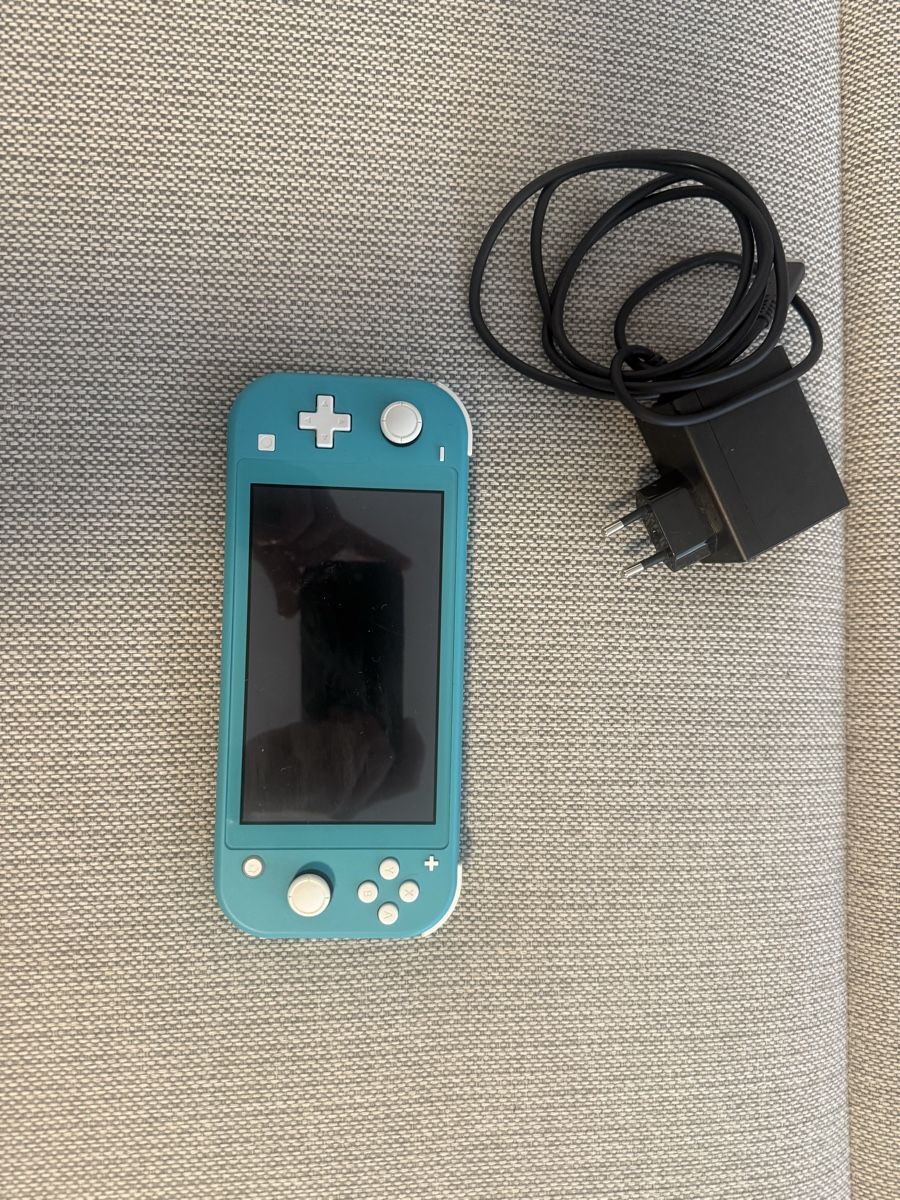 Nintendo Konsolen: Nintendo Switch lite – Gebraucht aus Mollis von gar_j9db
