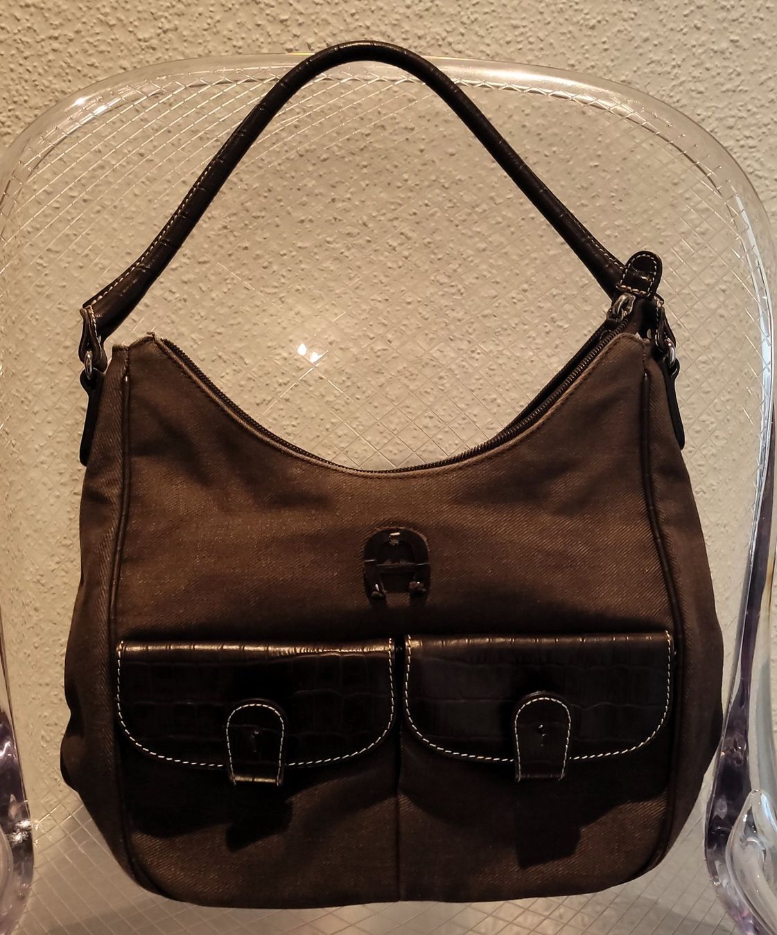 Aigner Taschen für Damen: Aigner bag – Gebraucht aus Zug von LindaManga 1